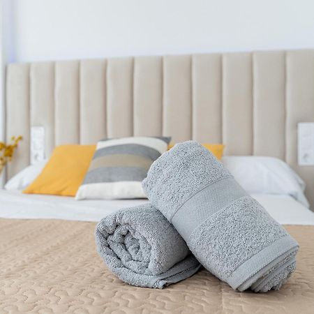 La Roca Chica Apartment ตอร์เรโมลิโนส ภายนอก รูปภาพ